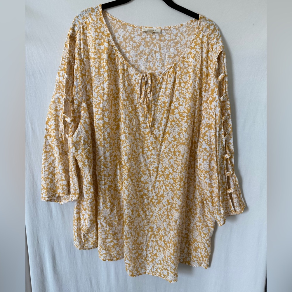 Mustard Floral Tie-Neck Tunic Top